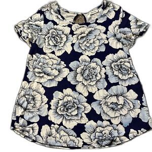 Star Vixen Floral Short Sleeve Top - Navy and White (R1)